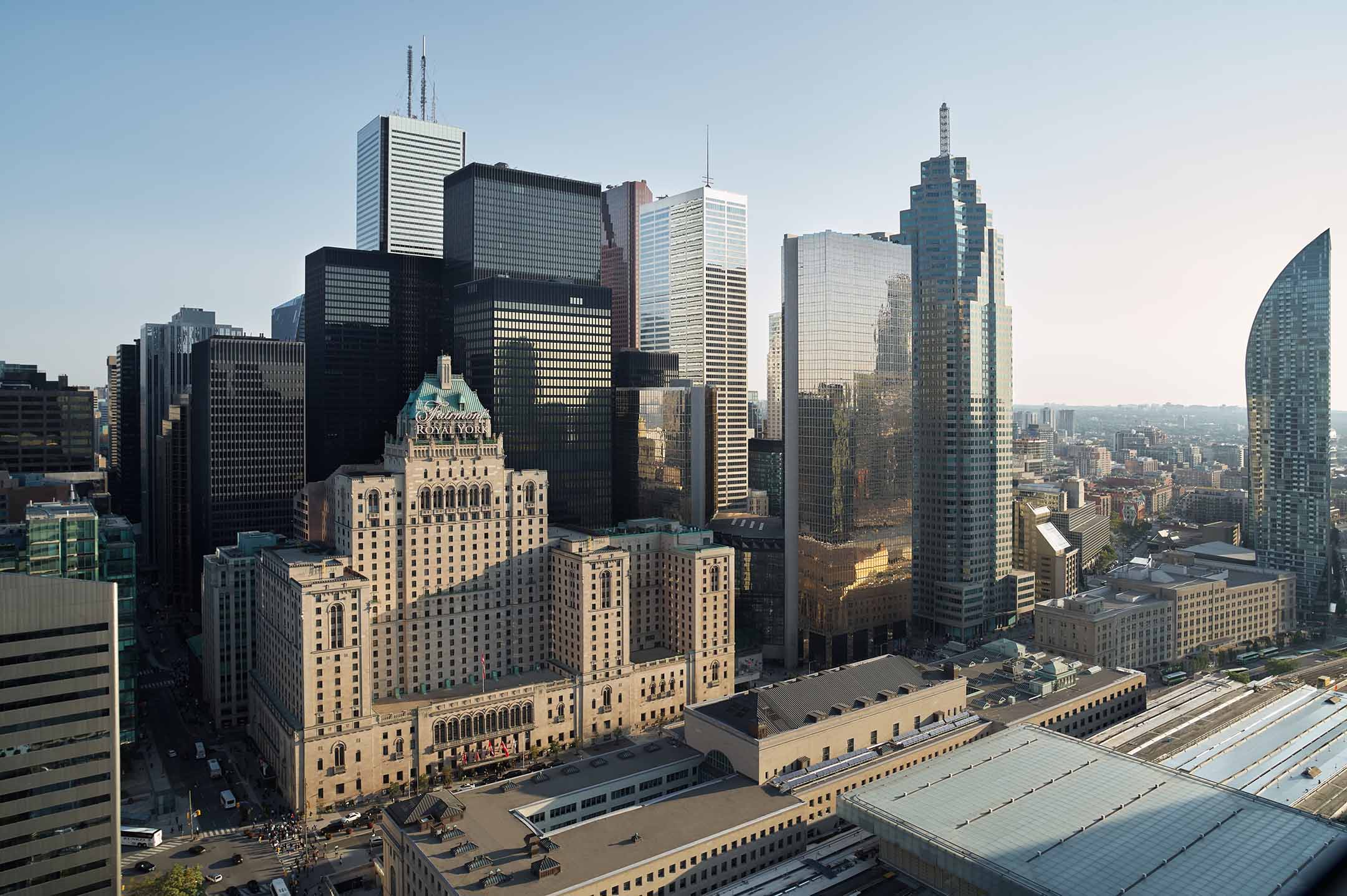 CIB COMMITS $38M TO ENABLE KINGSETT CAPITAL’S DECARBONIZATION OF THE HISTORIC FAIRMONT ROYAL YORK