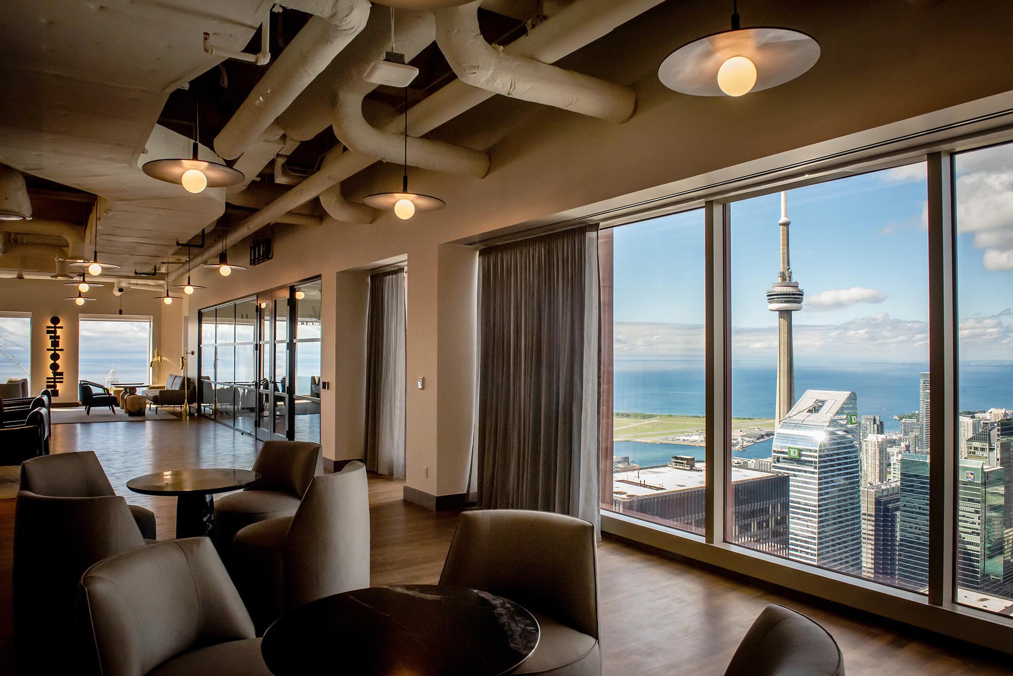 Kingsett Capital and Oliver & Bonacini Celebrate Grand Opening of SixtyEight